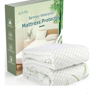 Twin XL Mattress Protector Waterproof Mattress Pad Washable Bamboo / 594-lb2